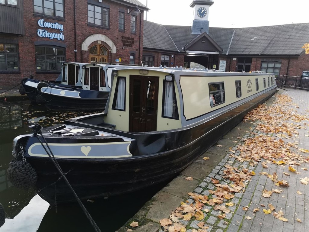 Due To Liquidation – Three Canal Narrow Boats To Include 70ft and 45ft Cruisers and 35ft 12 Seat Day Boat