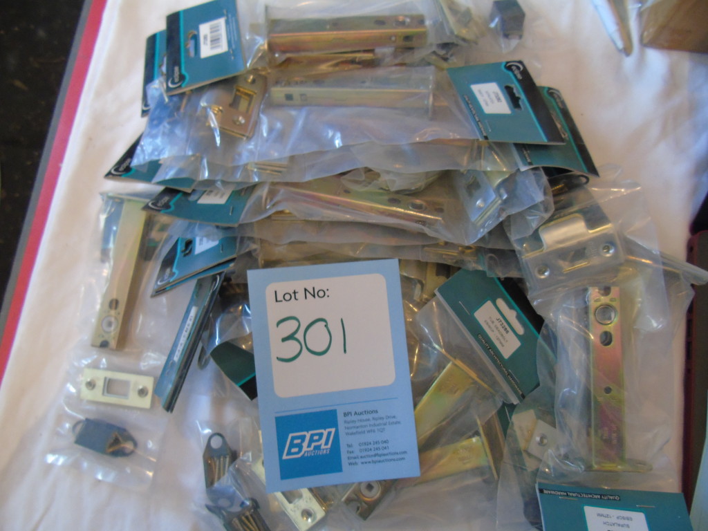 Sale of Branded Hardware & Bathroom Wares New In Retail Packaging No Reserve