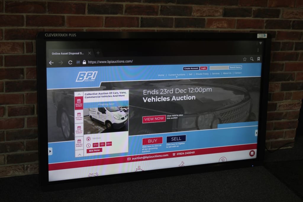 Direct From Siemens – Selection of 65" Clevertouch Plus Interactive Screens with Integrated Android IOS1080p