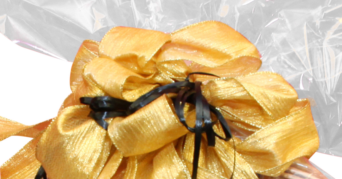 Carson's Food & Drink Basket centralkyheartball22