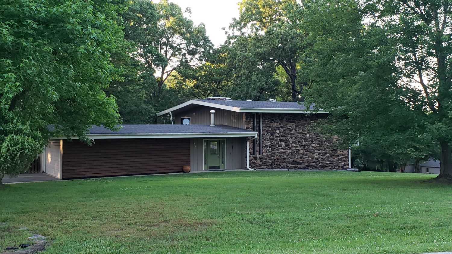 Real Estate Auction Easterly Auction Company Springfield Missouri