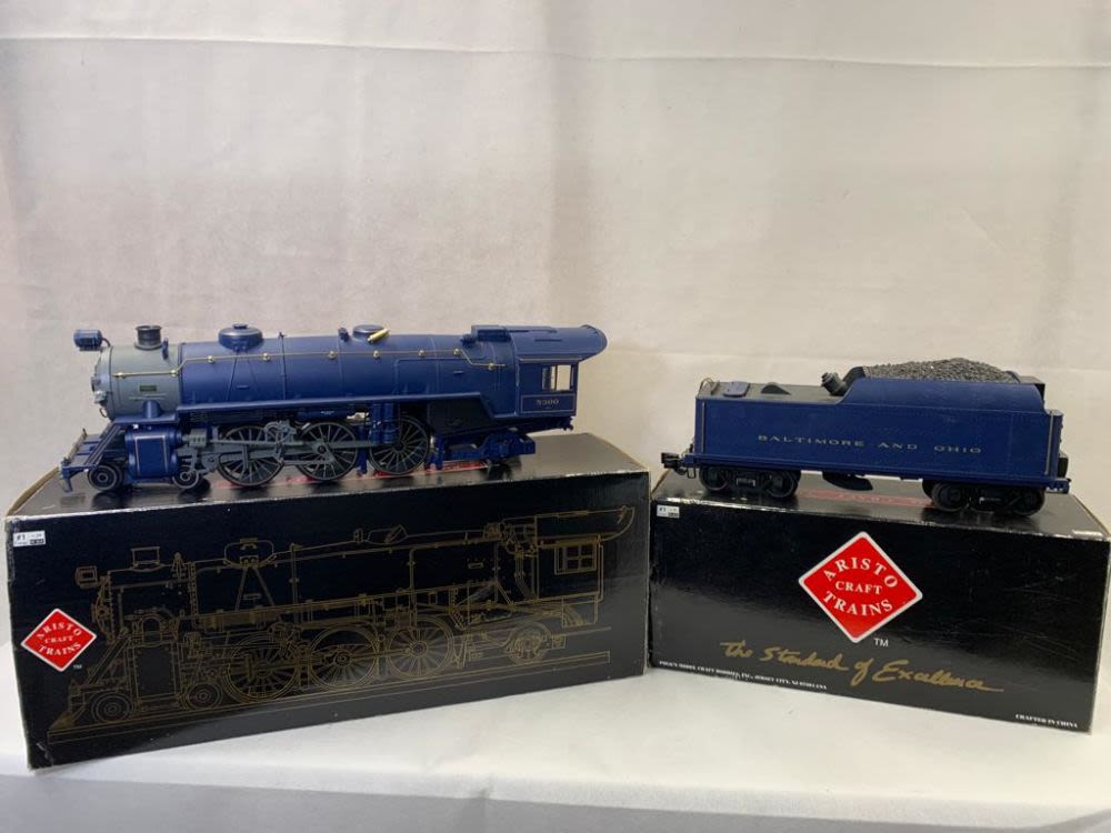 Timed Auction of Unsold Lots from the Model Train Collection ending 23/12/22 Stuart Bull Auctions