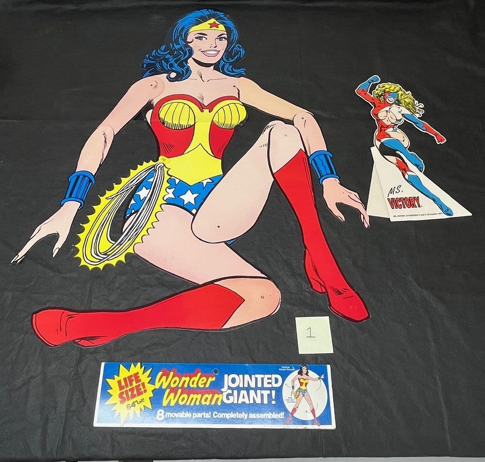 June Awesome Mix of Collectibles Auction