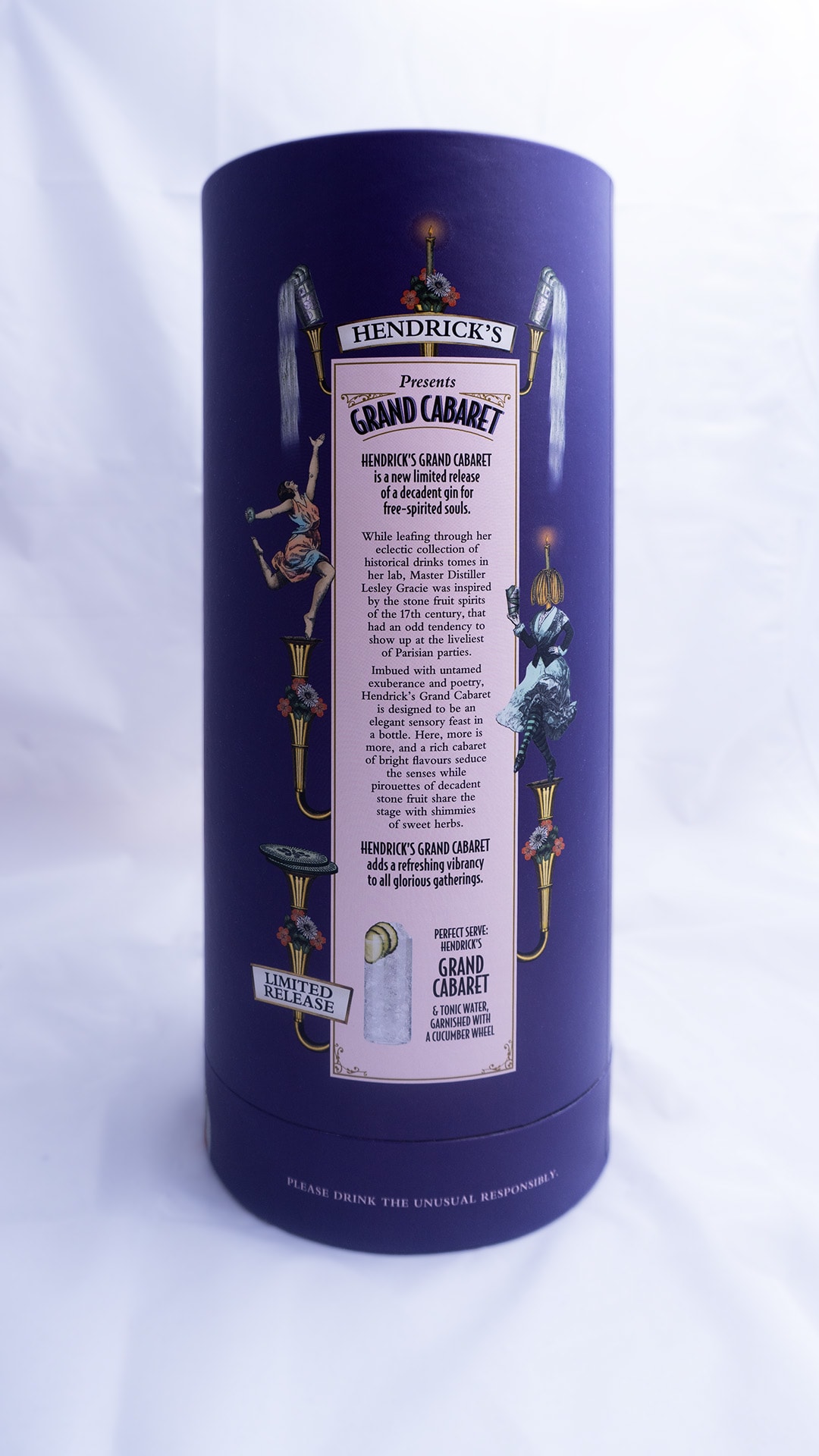 BigFish - HENDRICK'S PREMIUM PACKAGING / show case