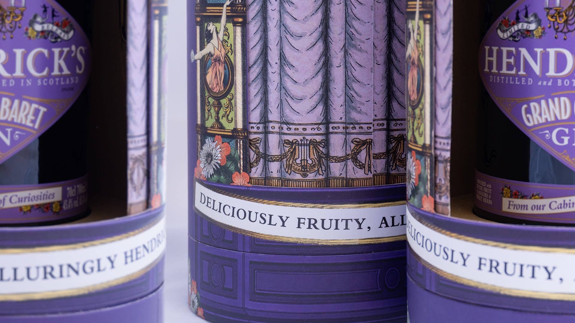 BigFish - HENDRICK'S PREMIUM PACKAGING / show case