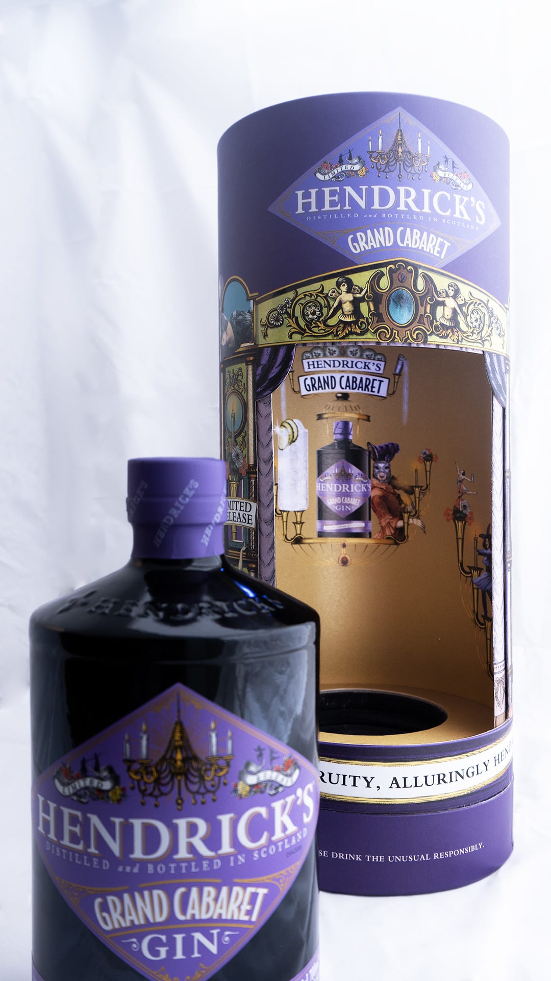 BigFish - HENDRICK'S PREMIUM PACKAGING / show case