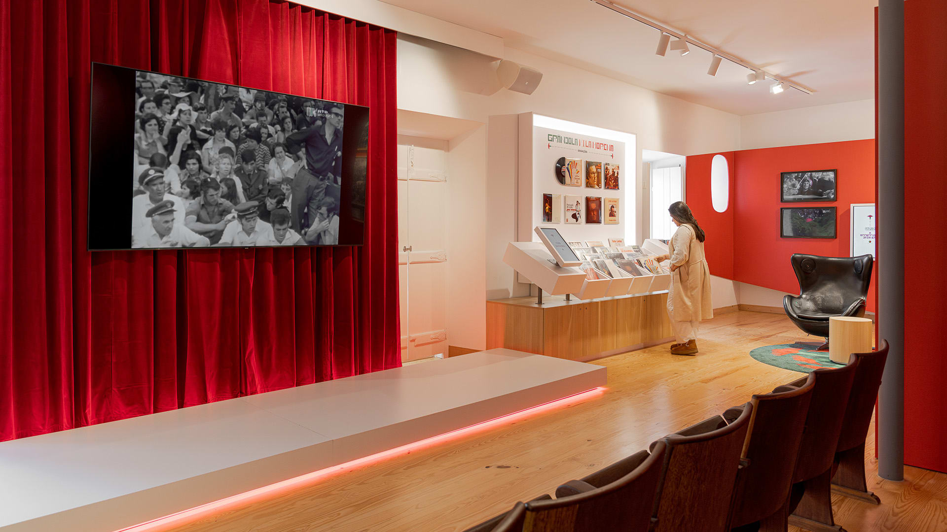 BigFish - MUSEU GRÂNDOLA, VILA MORENA / show case