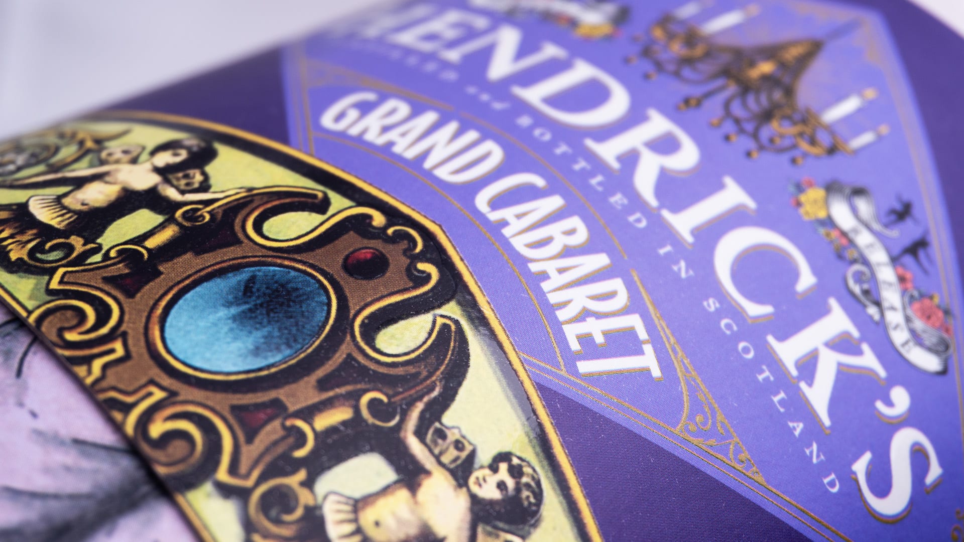 HENDRICK'S PREMIUM PACKAGING