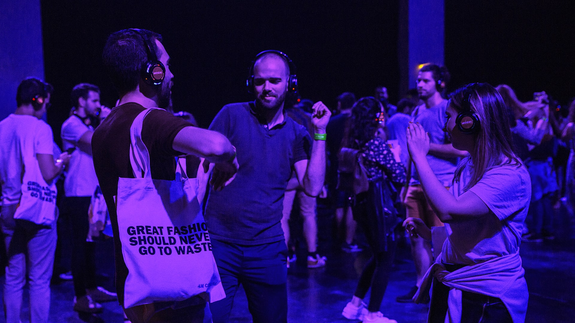 BigFish - H&M Loves Music / show case