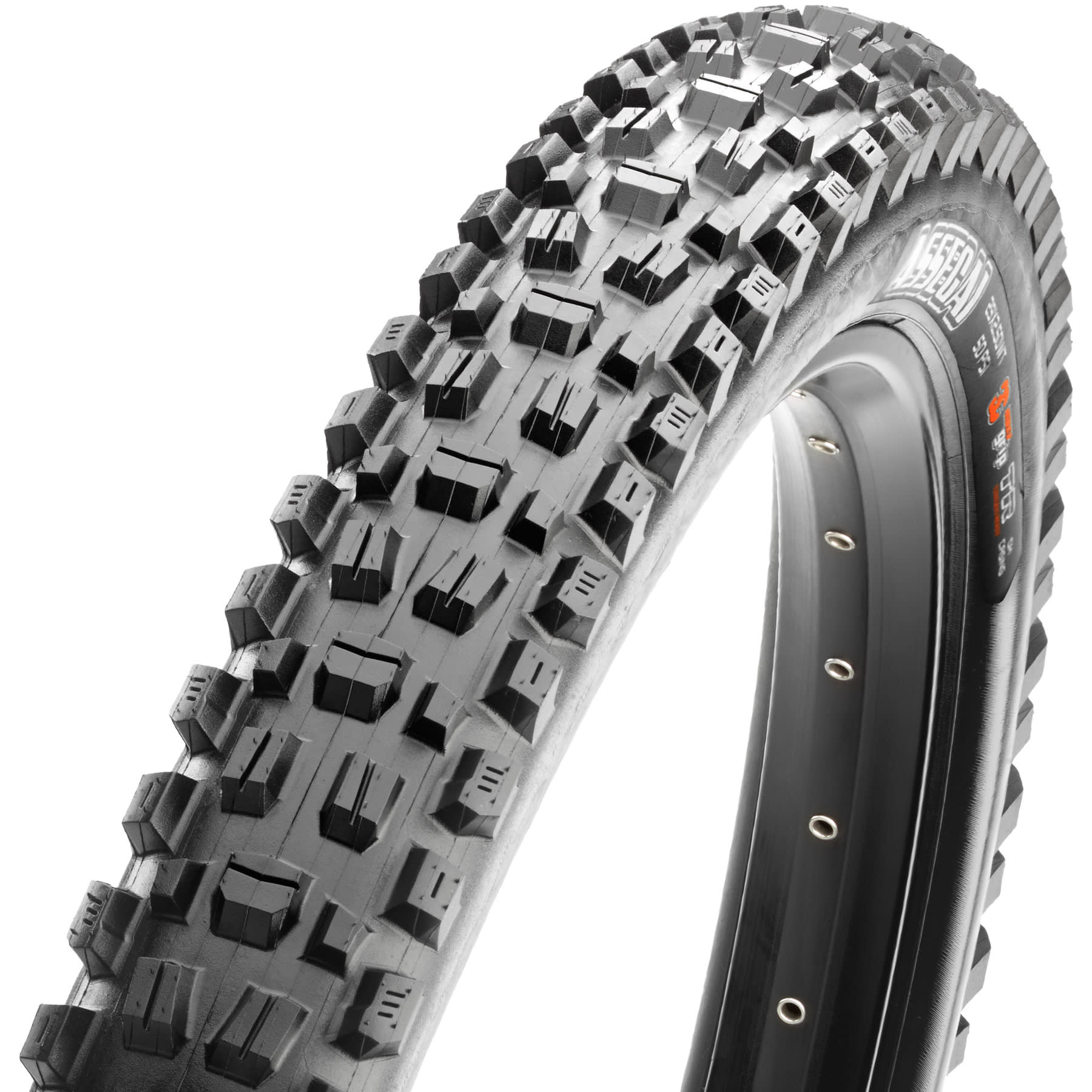 Greg Minnaar’s signature tire – the Maxxis Assegai – provides tenacious, predictable grip across the entire profile no matter the lean angle. The Assegai can be used front and rear for a surefooted feel or as a front paired with a faster rolling rear tire.