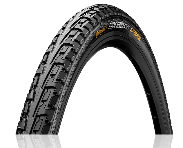 Tarmac, gravel, urban environment - the right tire for your daily ride thanks to robust puncture protection and an additional rubber layer for high milage.Available in a large range of colors and sizes.