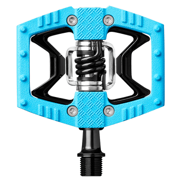 Descubre el revolucionario pedal DOUBLE SHOT 2 de Crankbrothers. Con su diseño half-flat / half-clip-in, ofrece comodidad y rendimiento sin igual para tus aventuras en bicicleta. ¡Haz clic aquí para comprarlo ahora!