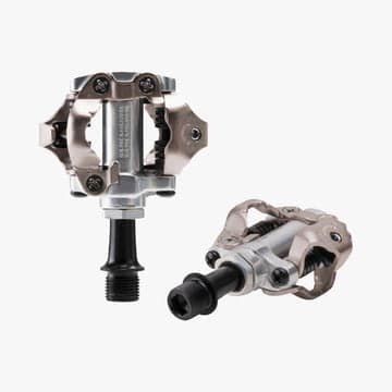 Obtén el máximo rendimiento en tu bicicleta de montaña con el pedal de bicicleta Shimano PD-M540. Ligero, confiable y con capacidad de liberar barro, es perfecto para ciclistas de XC avanzados. ¡Haz clic aquí y consíguelo ahora!