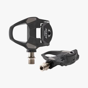 ¿Buscas un pedal de bicicleta de alto rendimiento? Descubre el Shimano PD-R7000, con plataforma extra ancha y cuerpo de acero inoxidable. ¡Potencia tu pedaleo y disfruta de la carretera al máximo!