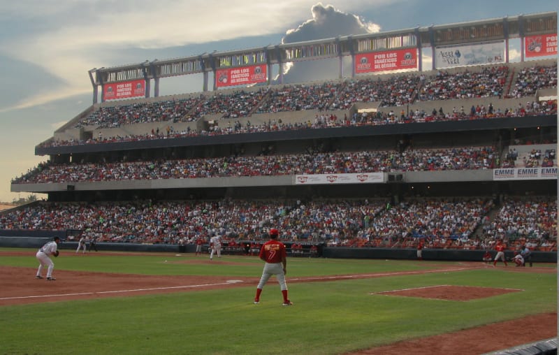 Estadio Mobil Super