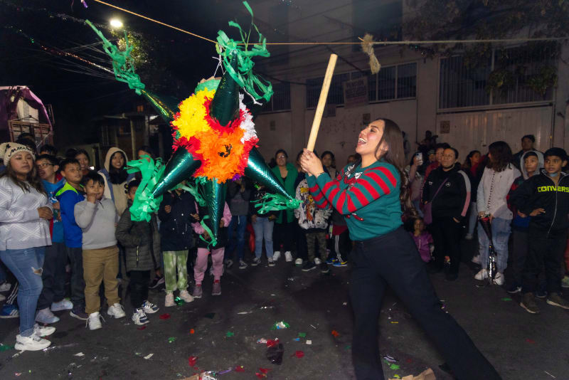 Rompimiento de la piñata de siete picos