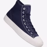 Las mejores zapatillas de deporte gruesas para los amantes del streetwear cover