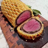 Gourmet main courses for special dinners cover