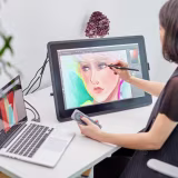 Tabletas interactivas con mejor fidelidad de color para diseño gráfico cover