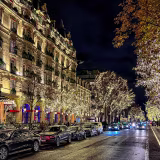 Las calles comerciales con más encanto de la Ciudad de la Luz cover