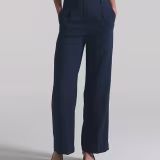 Los mejores pantalones anchos para mujer: comodidad y estilo cover