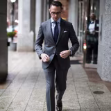 Mejores trajes y looks formales para hombre que nunca pasan de moda cover