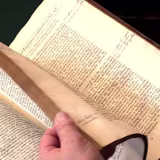 Top libros y textos educativos que han sido clave en la formación del conocimiento cover
