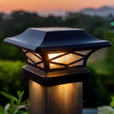 Iluminación solar de exterior con diseño elegante cover