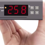 Tricks to reduce your heating bill in winter. cover