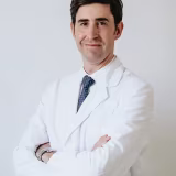 The facial rejuvenation specialists with the most natural results in Madrid cover