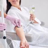The most valued benefits of serum therapy for health and beauty. cover