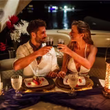 Chefs a Bordo: Las experiencias gastronómicas más exclusivas en el mar de Barcelona cover