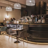 Best Fast and Convenient Burger Joints in Lugo cover
