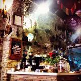 Cafeterías con encanto en el centro de Sevilla cover
