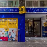 self-storage companies cover