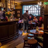 Los mejores pubs acogedores de Edimburgo cover