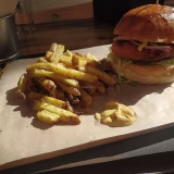 Mejores hamburgueserías con ingredientes frescos de Sevilla cover