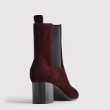 Best Chelsea boots for women cover