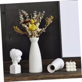 Innovación en soportes para arreglos florales secos cover