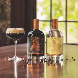Top bebidas sin alcohol para cenas de verano cover