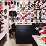 Best sports cap stores for fans in Spain cover