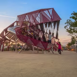 Parques infantiles con diseño artístico en España cover