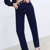 Best high-waisted pants for women in Spain cover