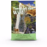 Best dry food for cats with salmon cover