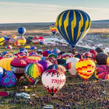 Mejores destinos para festivales de globos aerostáticos en Estados Unidos cover