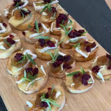 Mejores aperitivos gourmet para eventos especiales cover