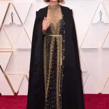 Mejores looks de celebridades con mensaje social cover