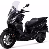 Mejores scooters crossover de 300cc cover