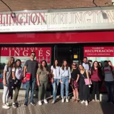 Academias de idiomas con profesores nativos en Granada cover