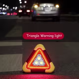Triángulos de seguridad vial más duraderos cover